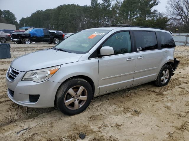 VOLKSWAGEN ROUTAN 2009 2v8hw34189r609348