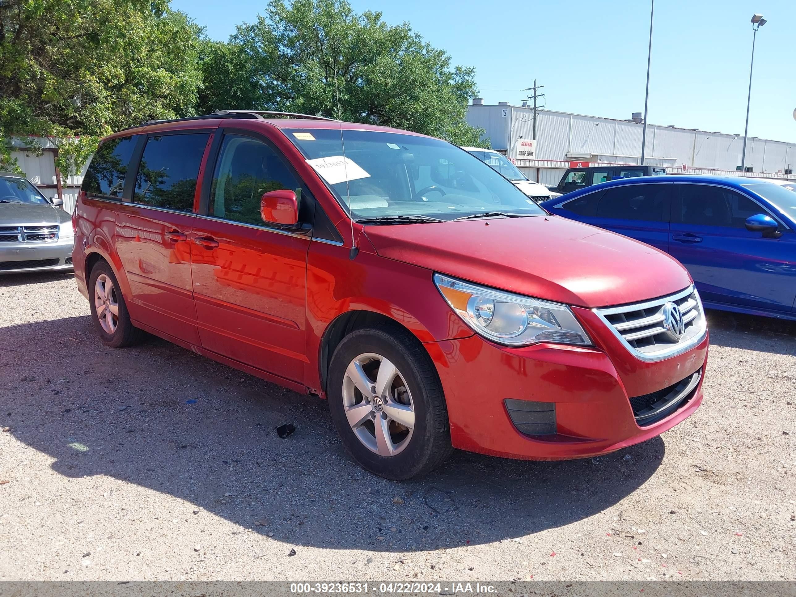 VOLKSWAGEN ROUTAN 2009 2v8hw341x9r553915