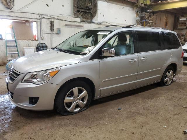 VOLKSWAGEN ROUTAN 2009 2v8hw64x89r549657