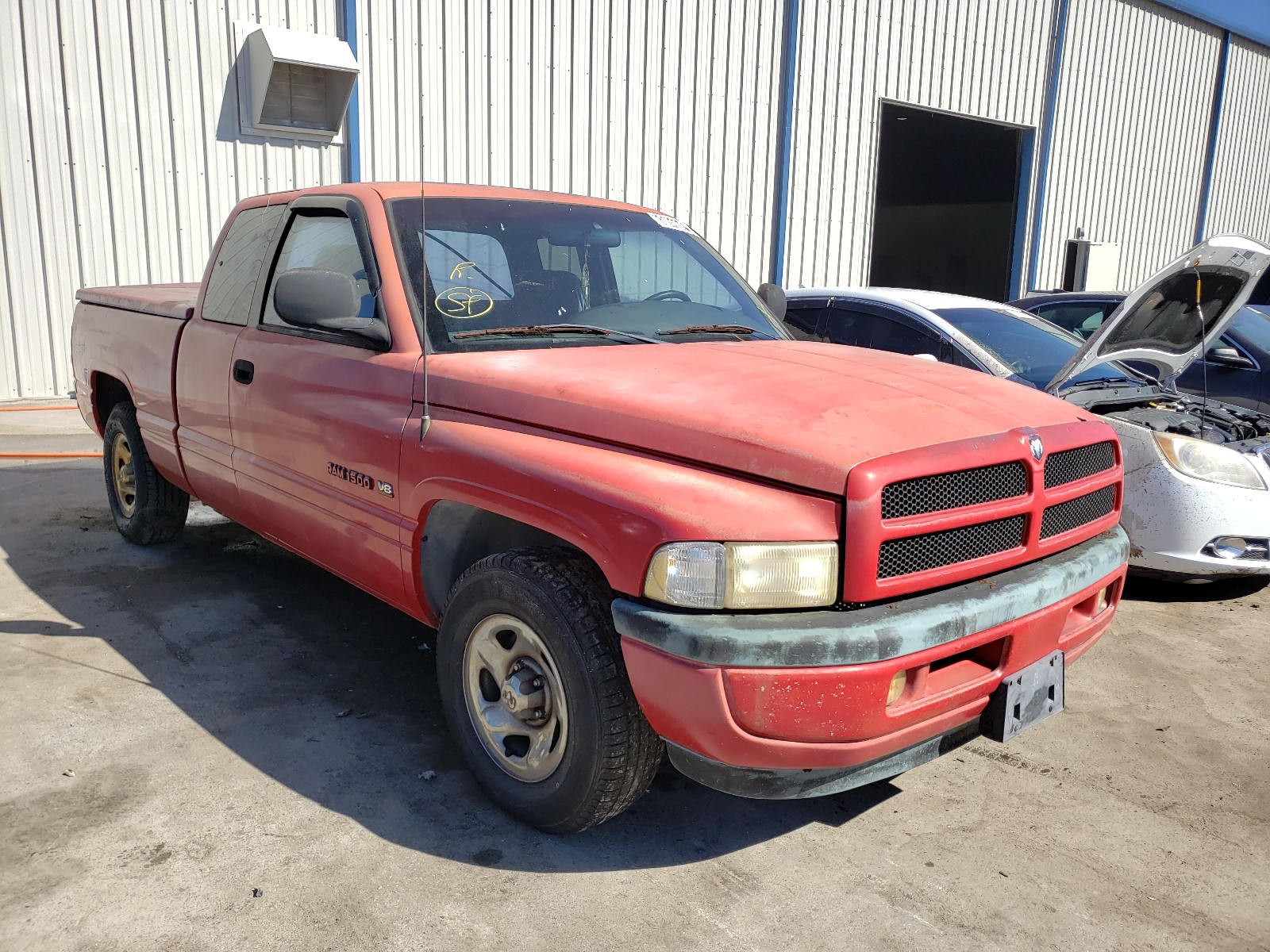 DODGE RAM 1500 1998 3b7hc12y2wg119420