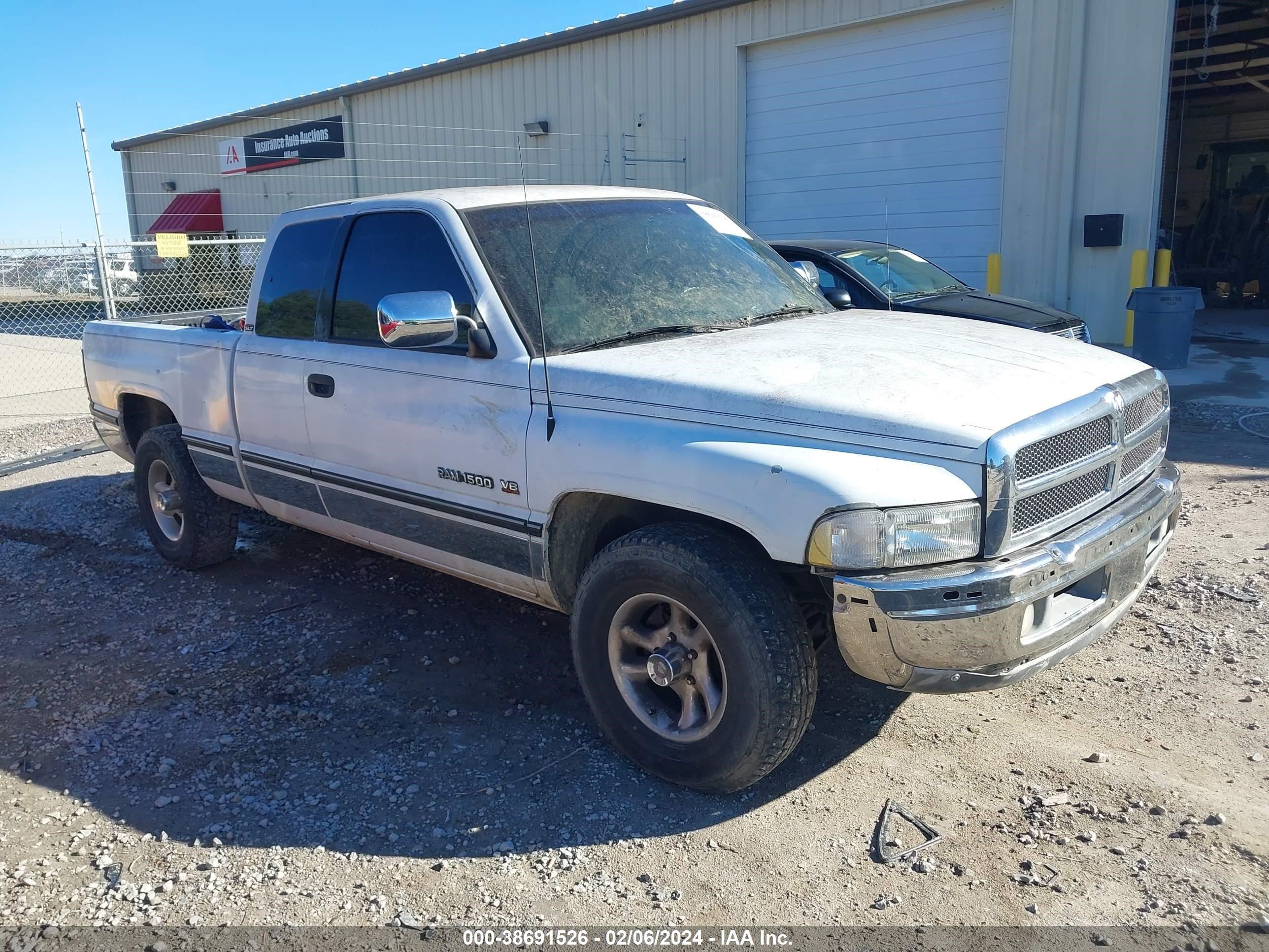 DODGE RAM 1997 3b7hc13y1vg798271