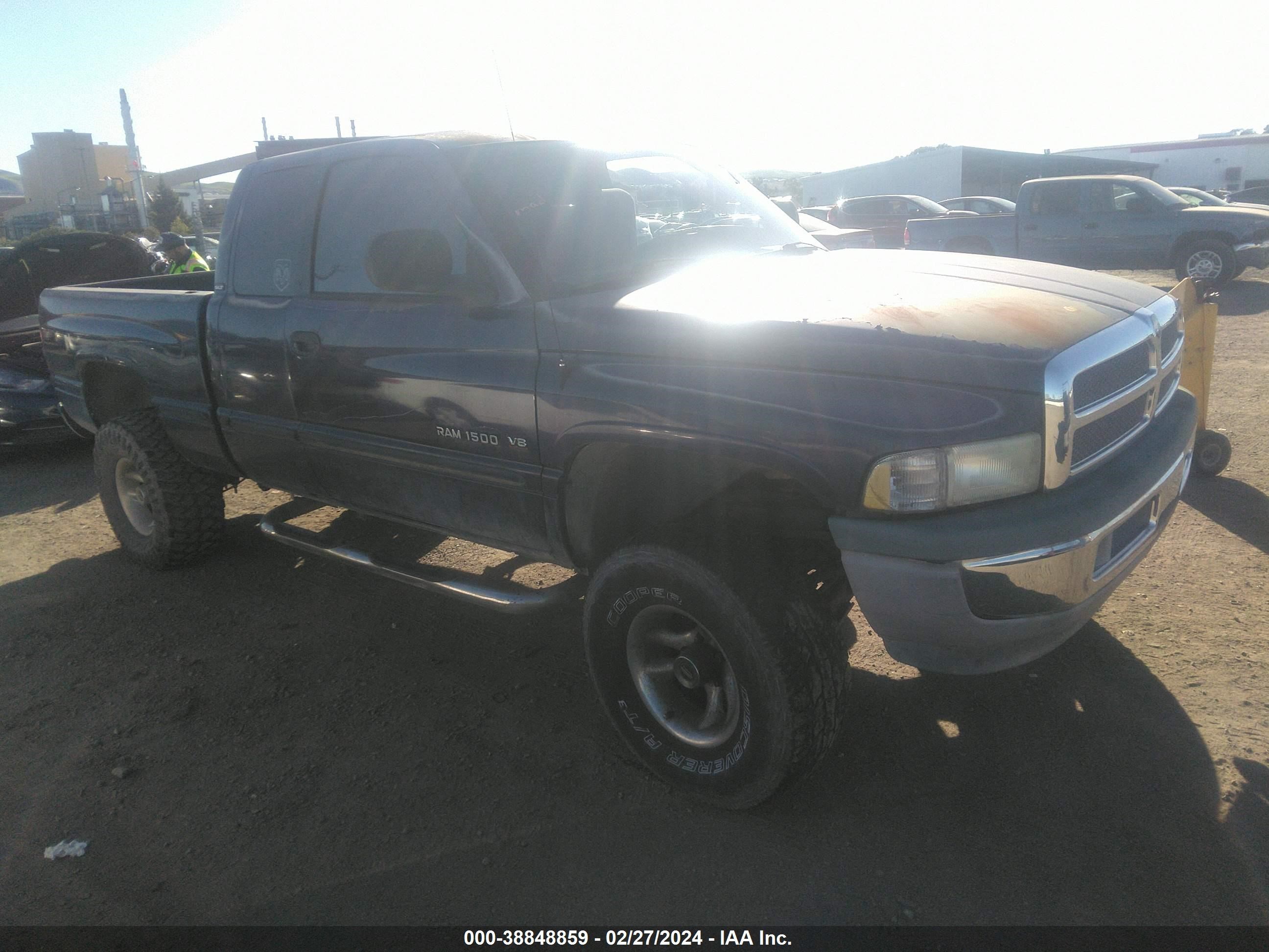 DODGE RAM 1999 3b7hc13y3xm557364