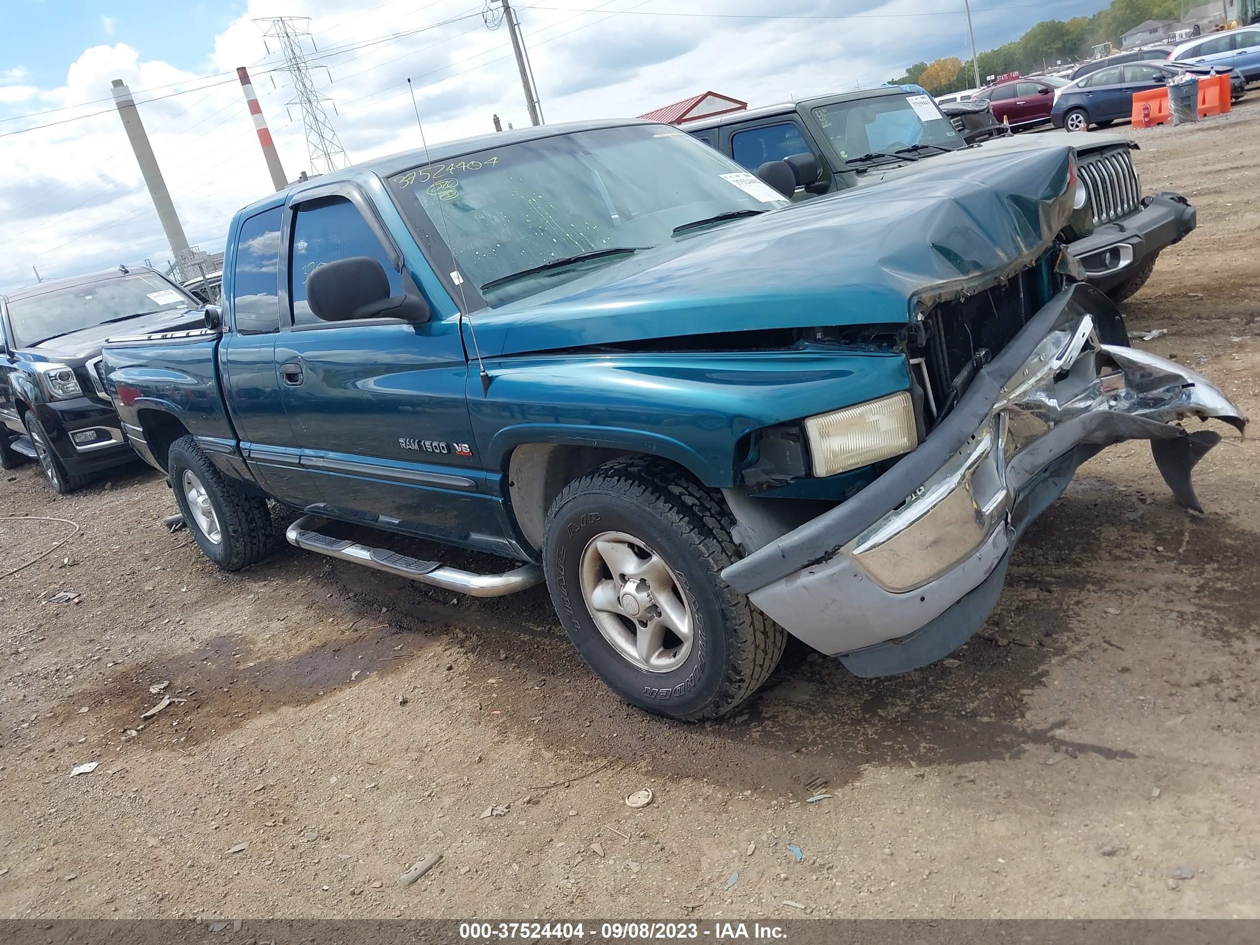 DODGE RAM 1999 3b7hc13y7xg216676