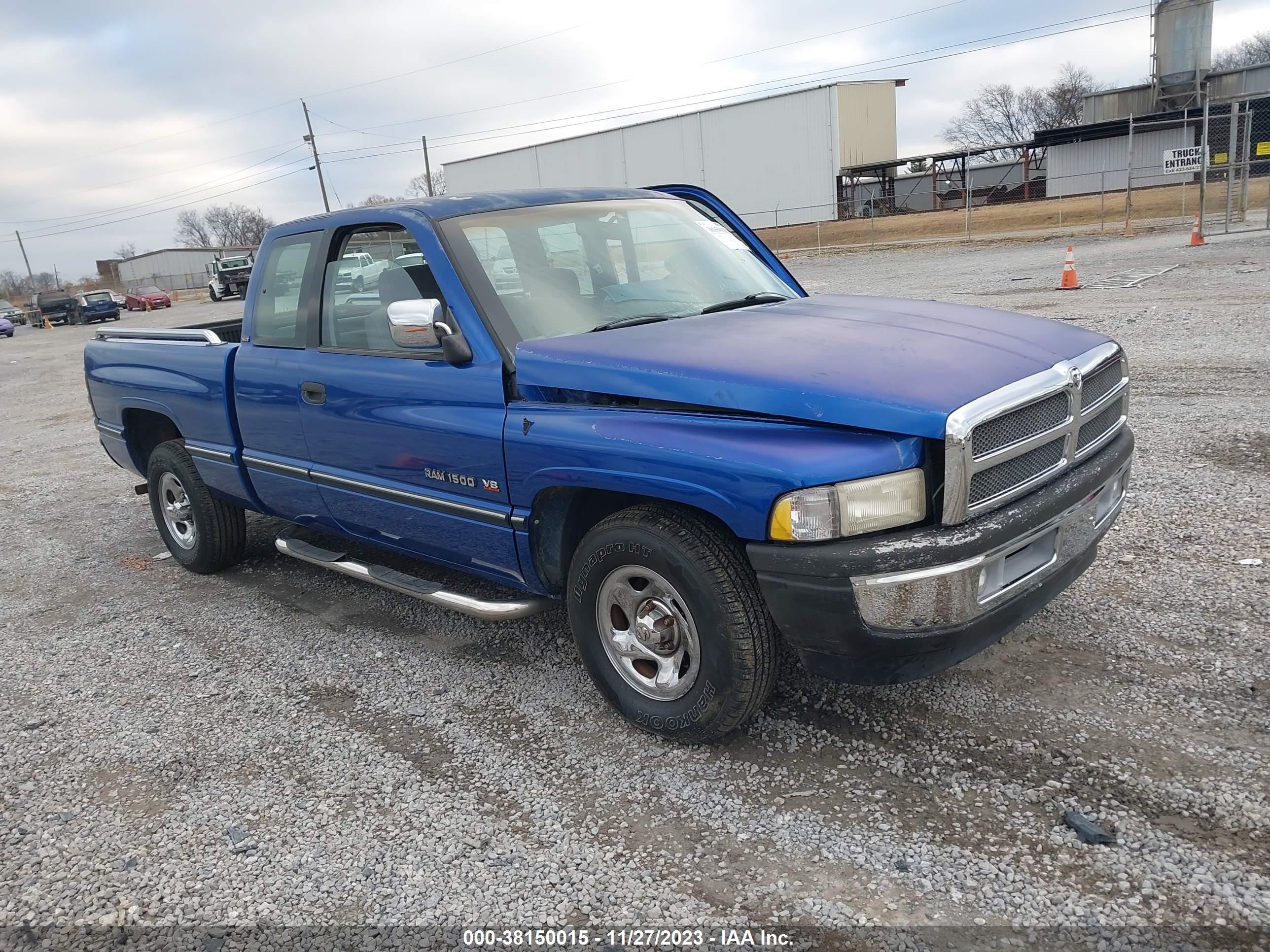 DODGE RAM 1996 3b7hc13y8tg105063