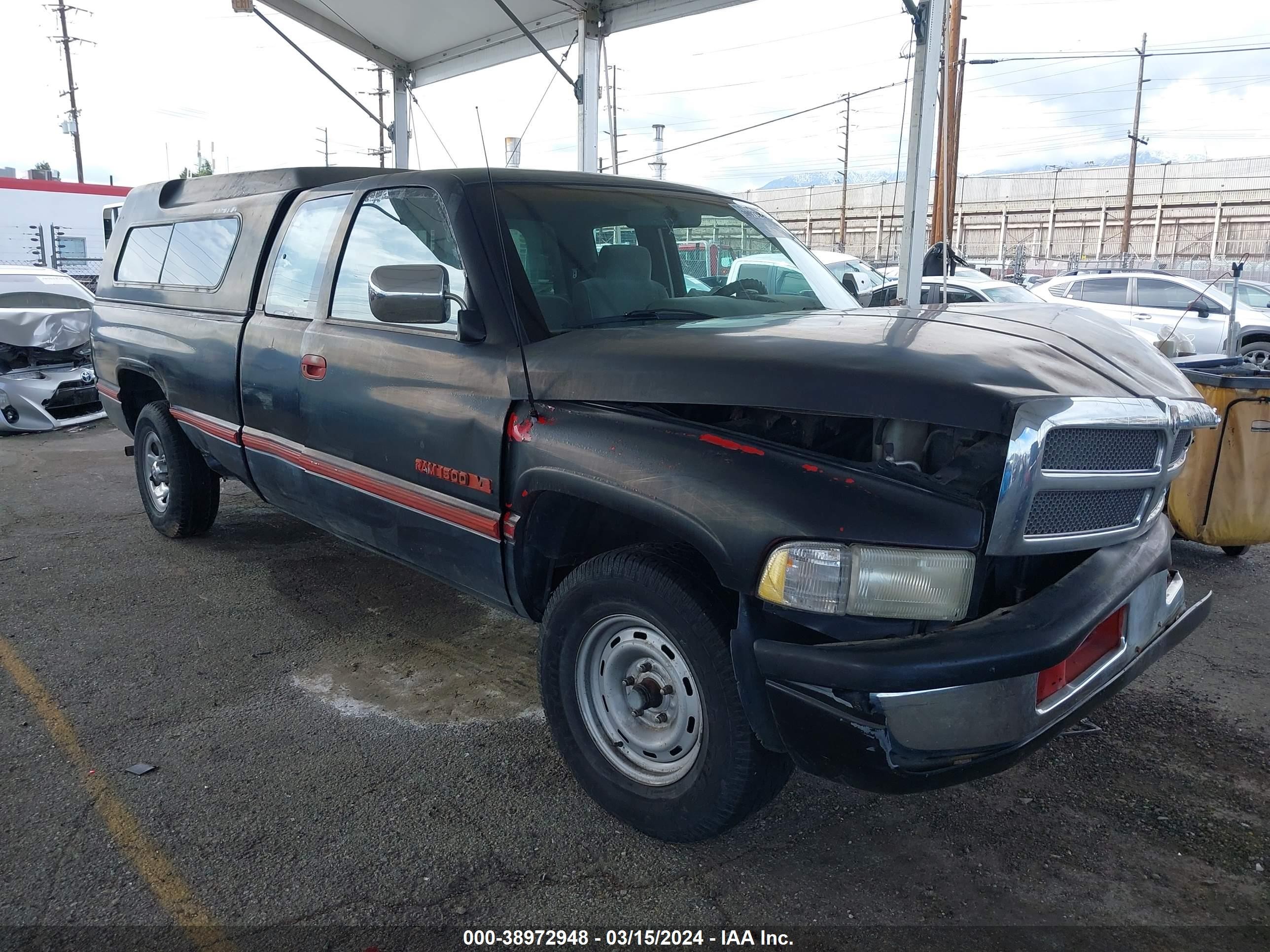 DODGE RAM 1996 3b7hc13z6tg113722