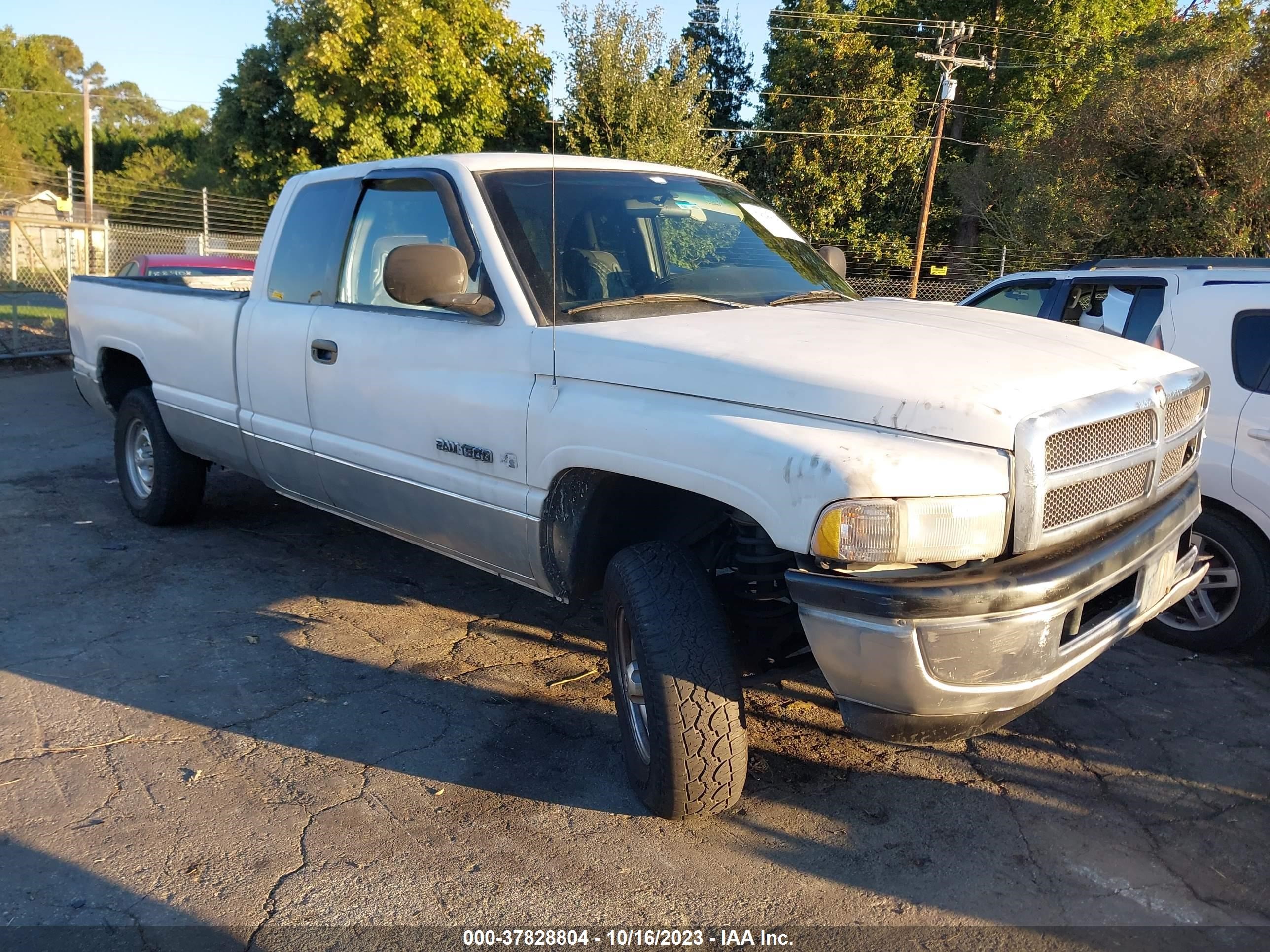 DODGE RAM 2001 3b7hf13y11g708540