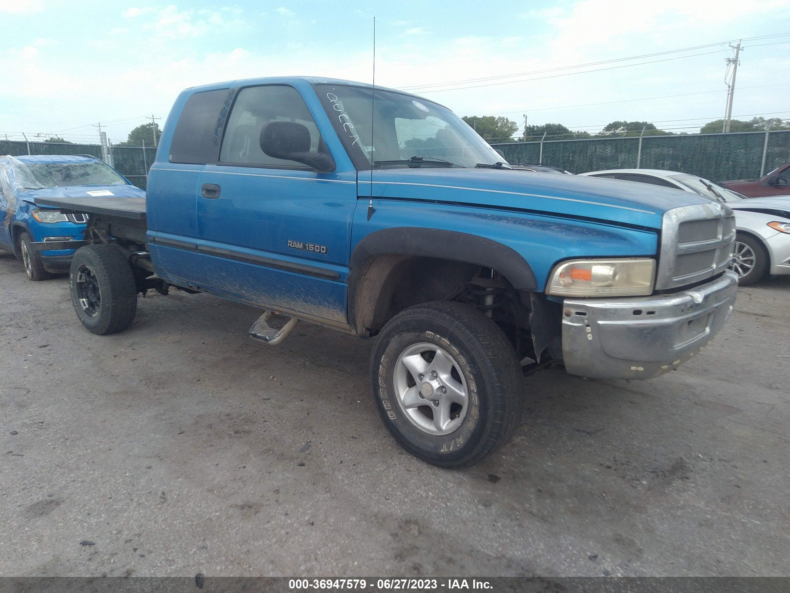 DODGE RAM 1999 3b7hf13y2xg170357