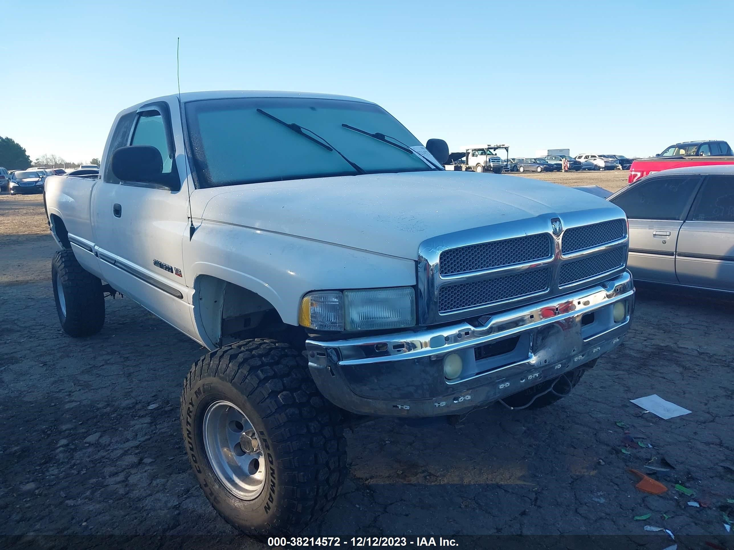 DODGE RAM 2001 3b7hf13y71g735676