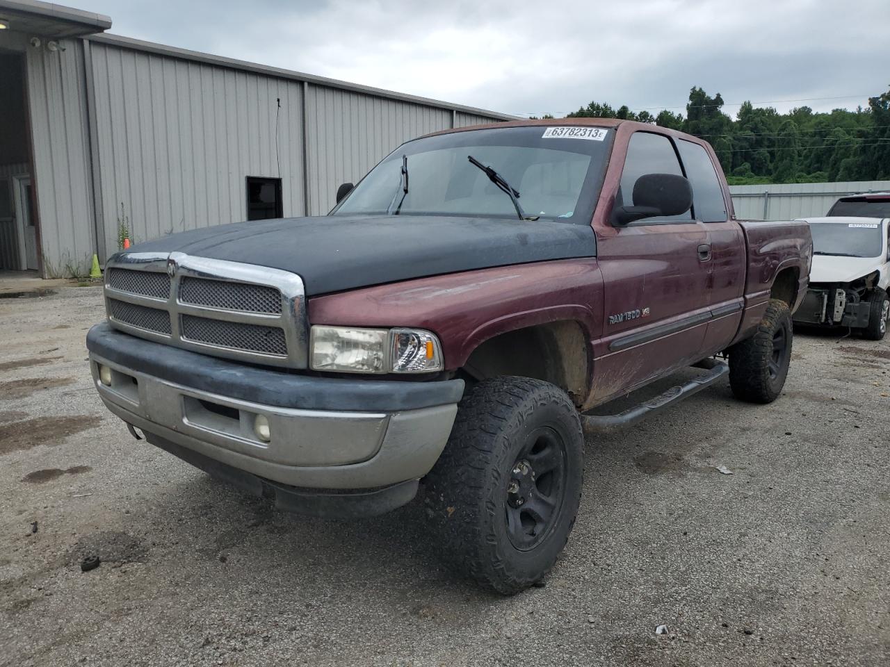 DODGE RAM 2001 3b7hf13z11m261475