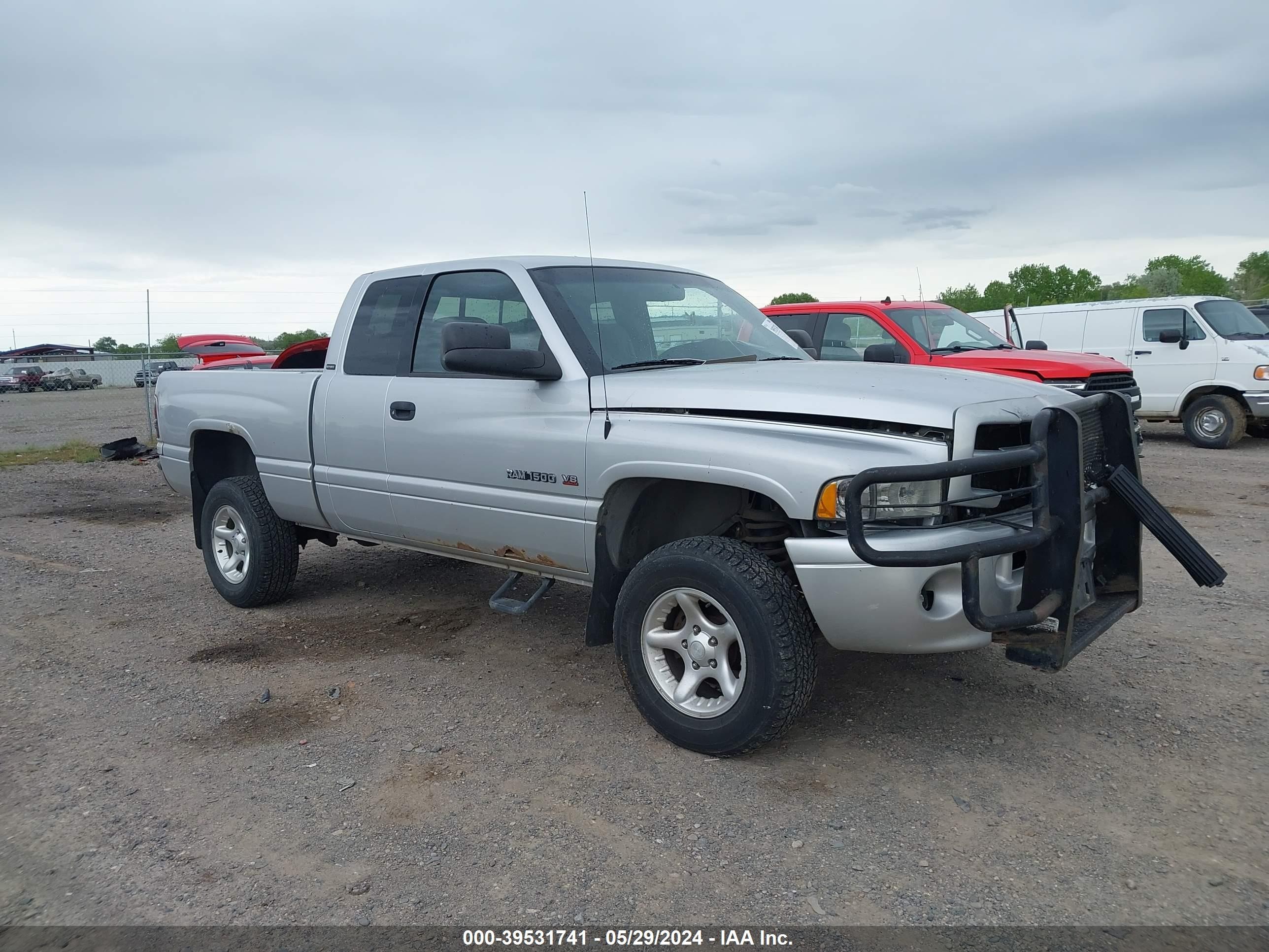 DODGE RAM 2001 3b7hf13z21g715005