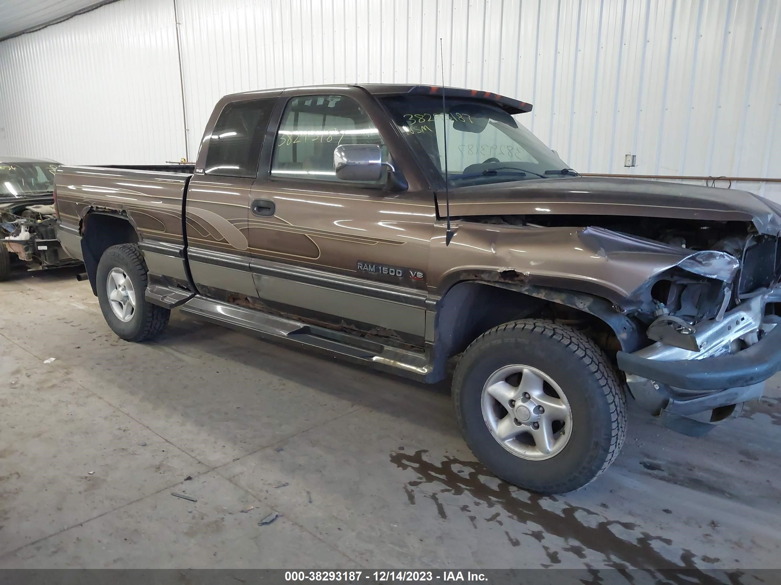 DODGE RAM 1997 3b7hf13z2vg715866