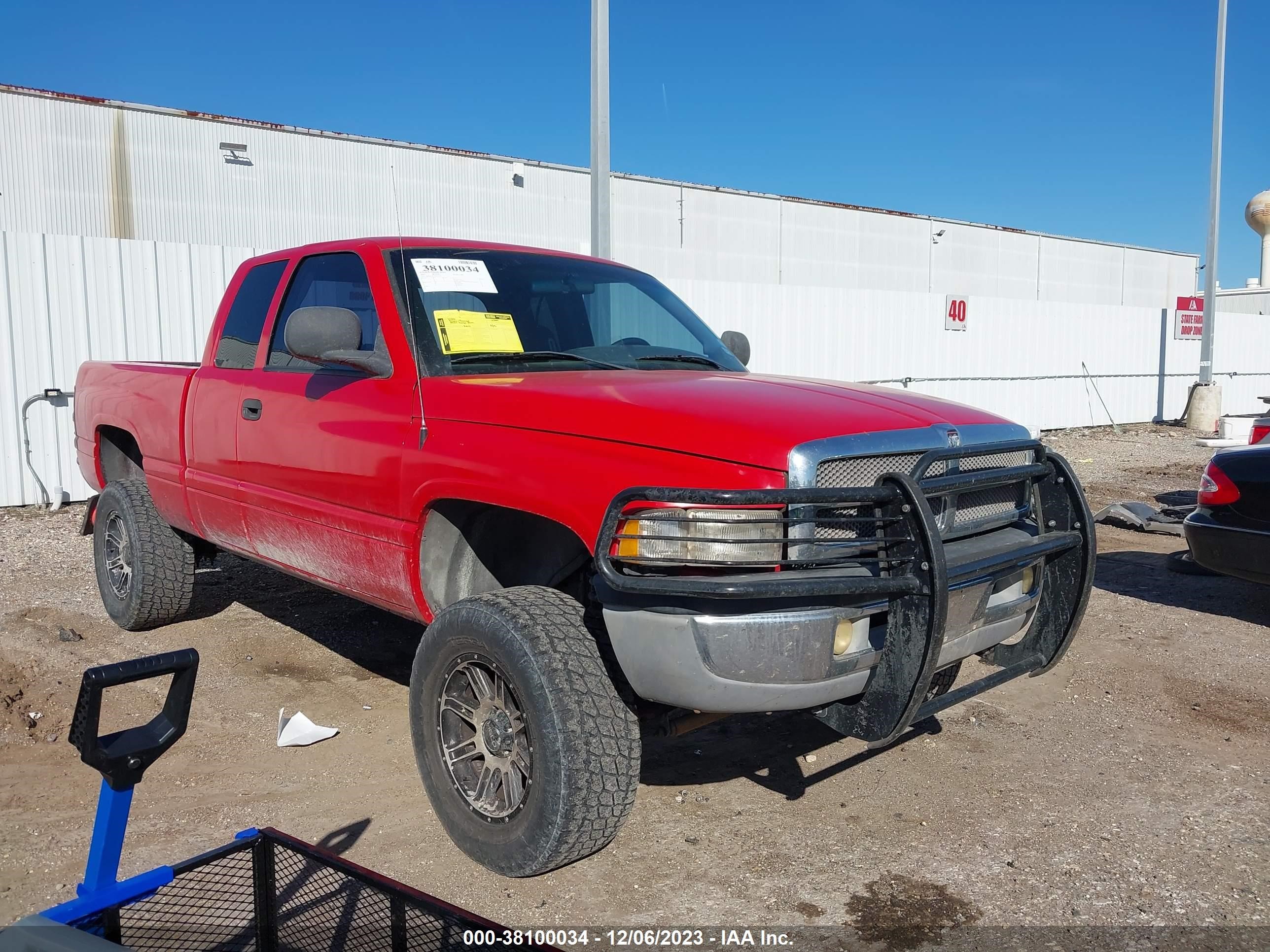 DODGE RAM 2001 3b7hf13z71m552630