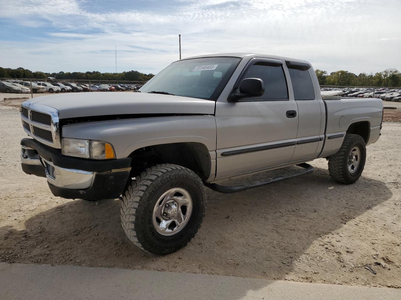 DODGE RAM 1999 3b7hf13zxxg242432