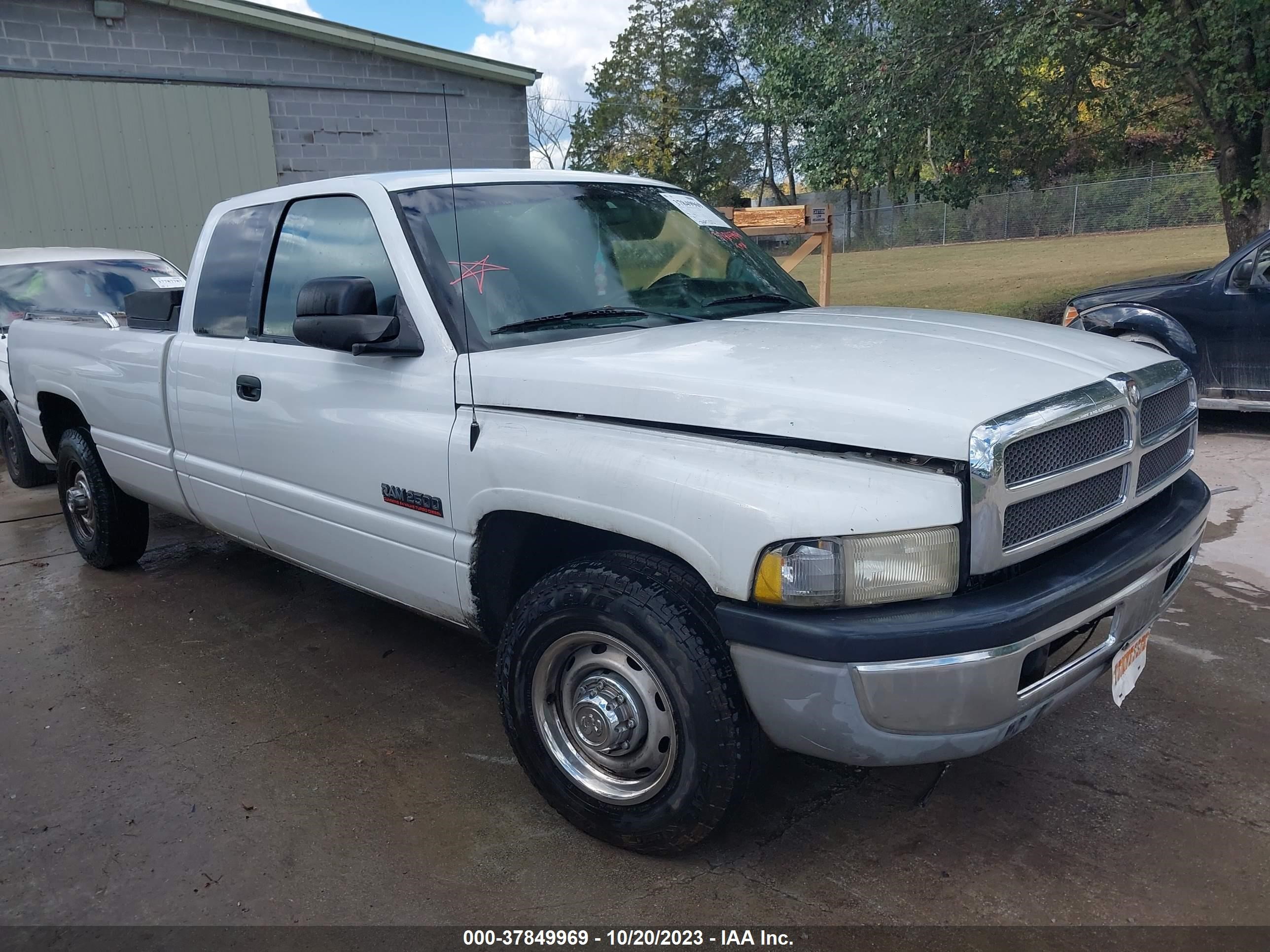 DODGE RAM 2001 3b7kc23631g741719