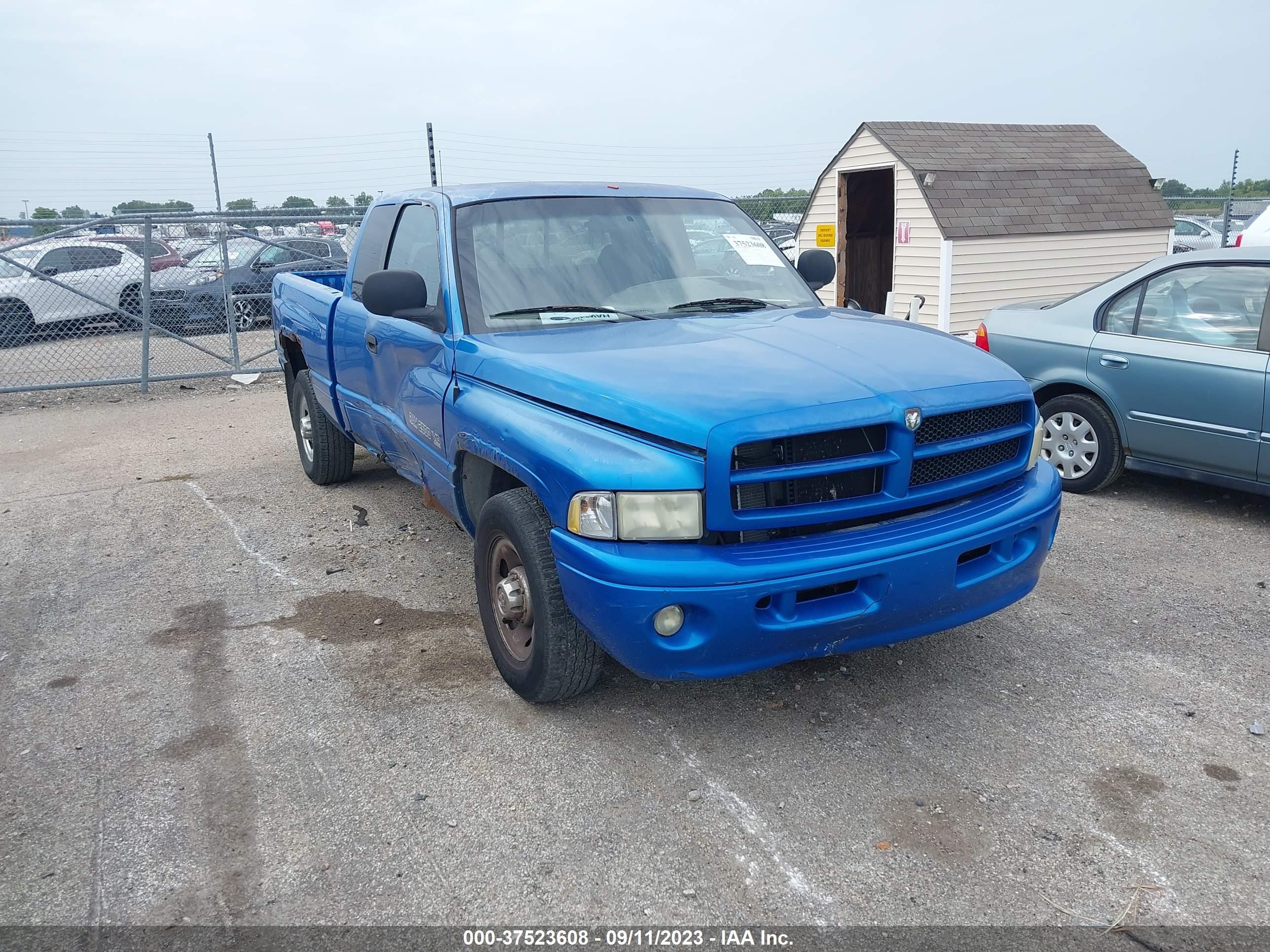 DODGE RAM 1999 3b7kc23w1xg127373