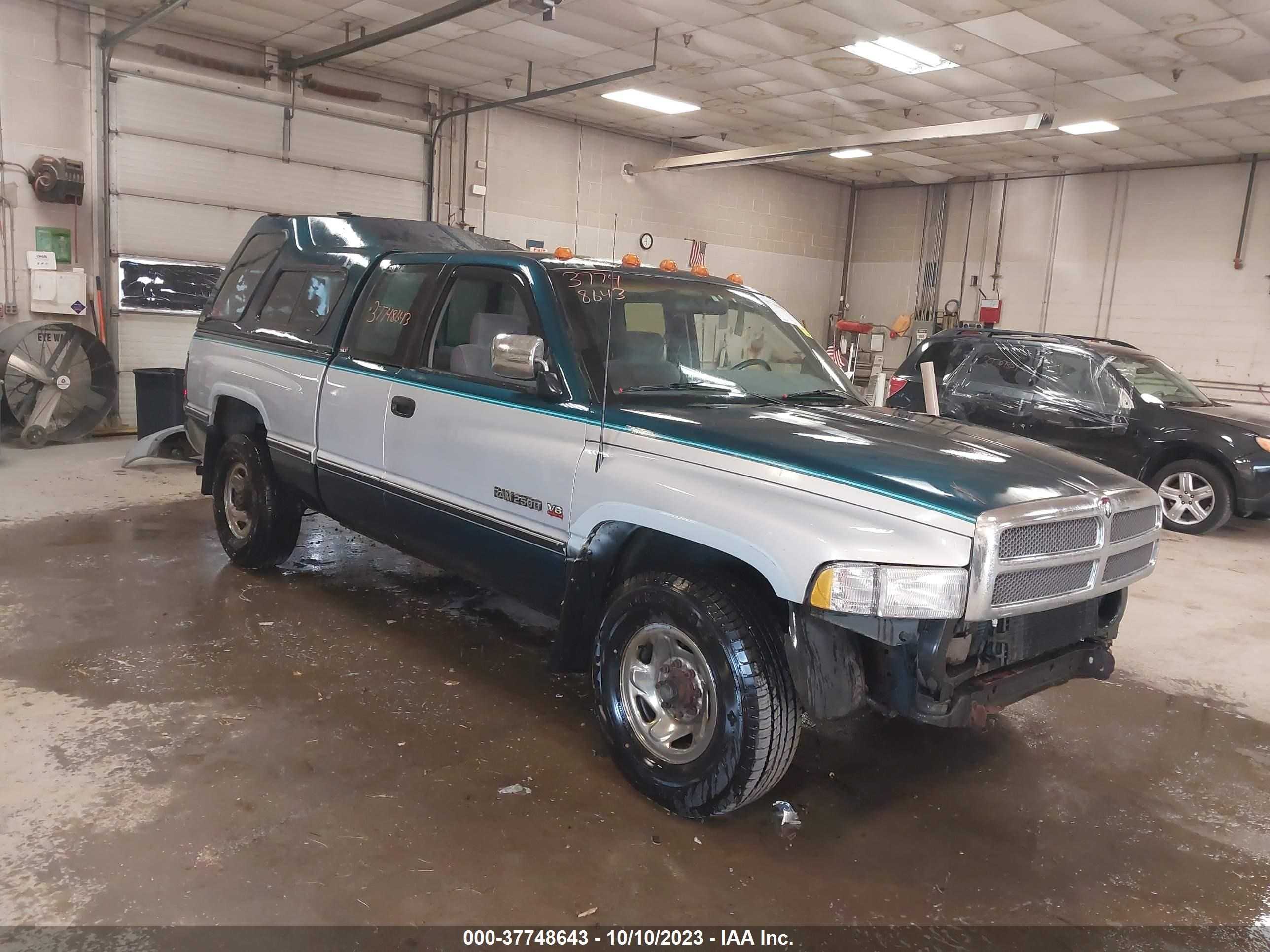 DODGE RAM 1995 3b7kc23z1sm179476