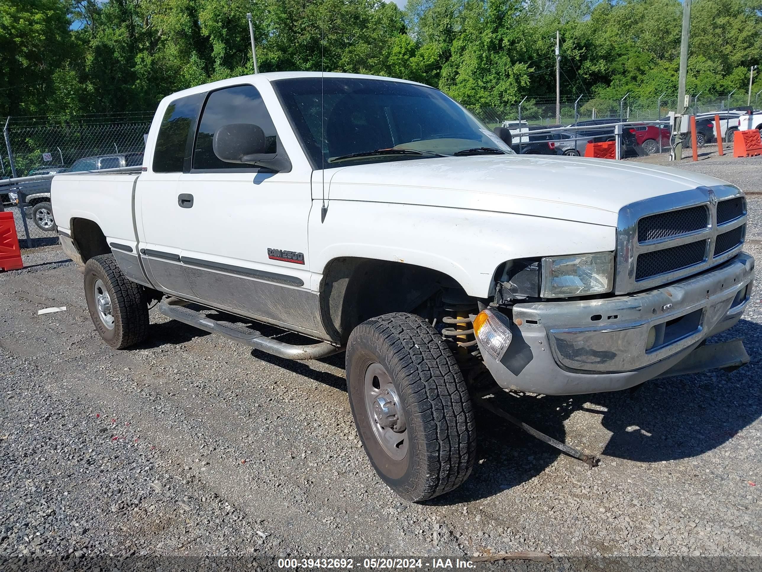 DODGE RAM 1999 3b7kf2362xg128393