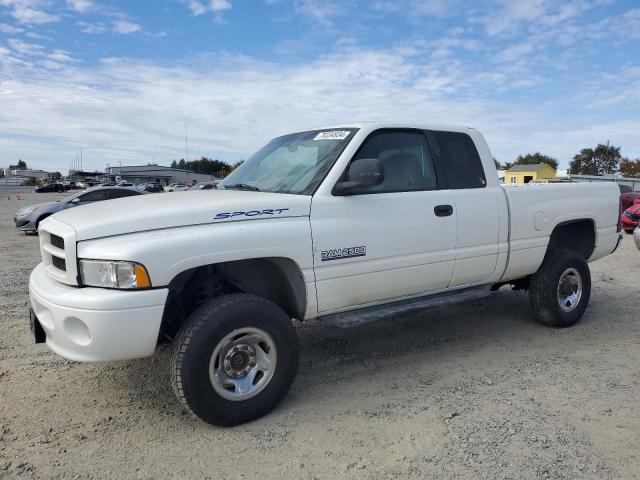 DODGE RAM 2500 1999 3b7kf2364xg124684