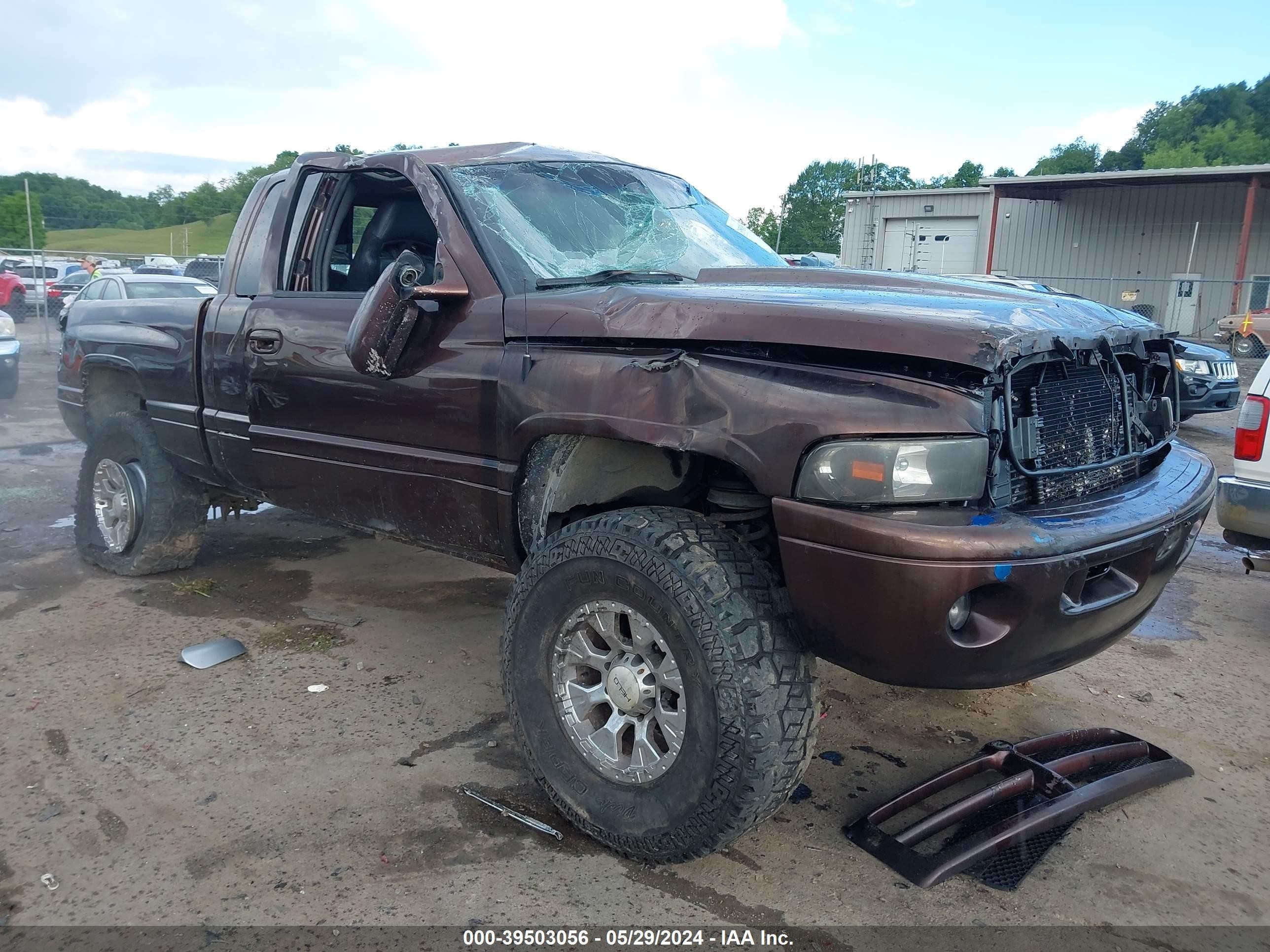 DODGE RAM 2000 3b7kf2364yg114027