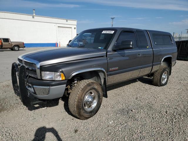 DODGE RAM 2500 2002 3b7kf236x2m234178