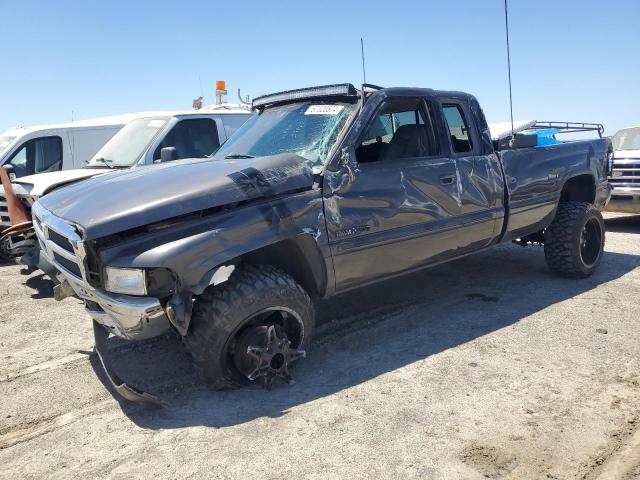 DODGE RAM 2500 2002 3b7kf23z22m275592