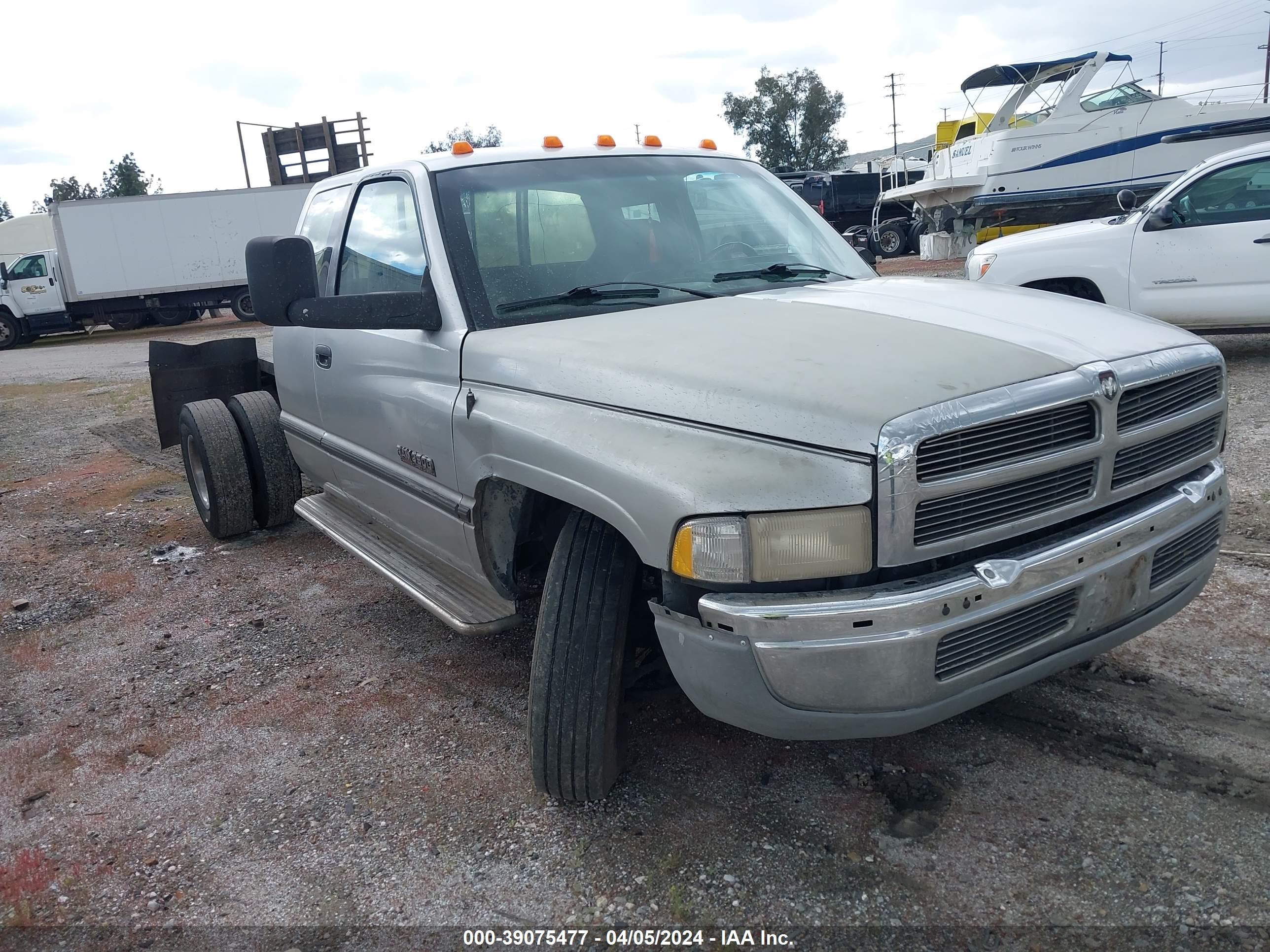 DODGE RAM 1996 3b7mc33w5tm140900