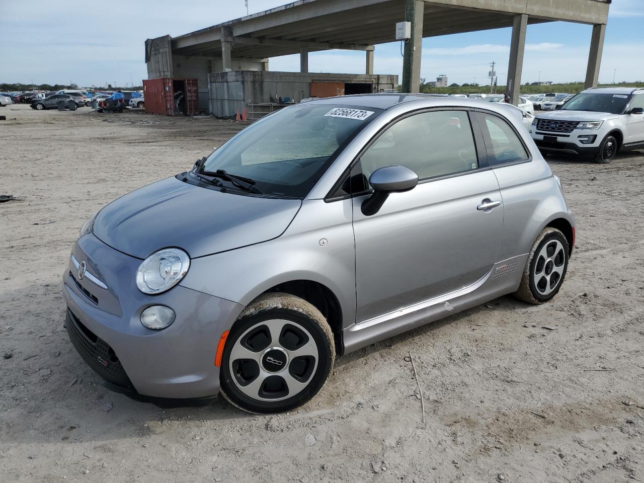 FIAT 500E 2018 3c3cffge3jt425561