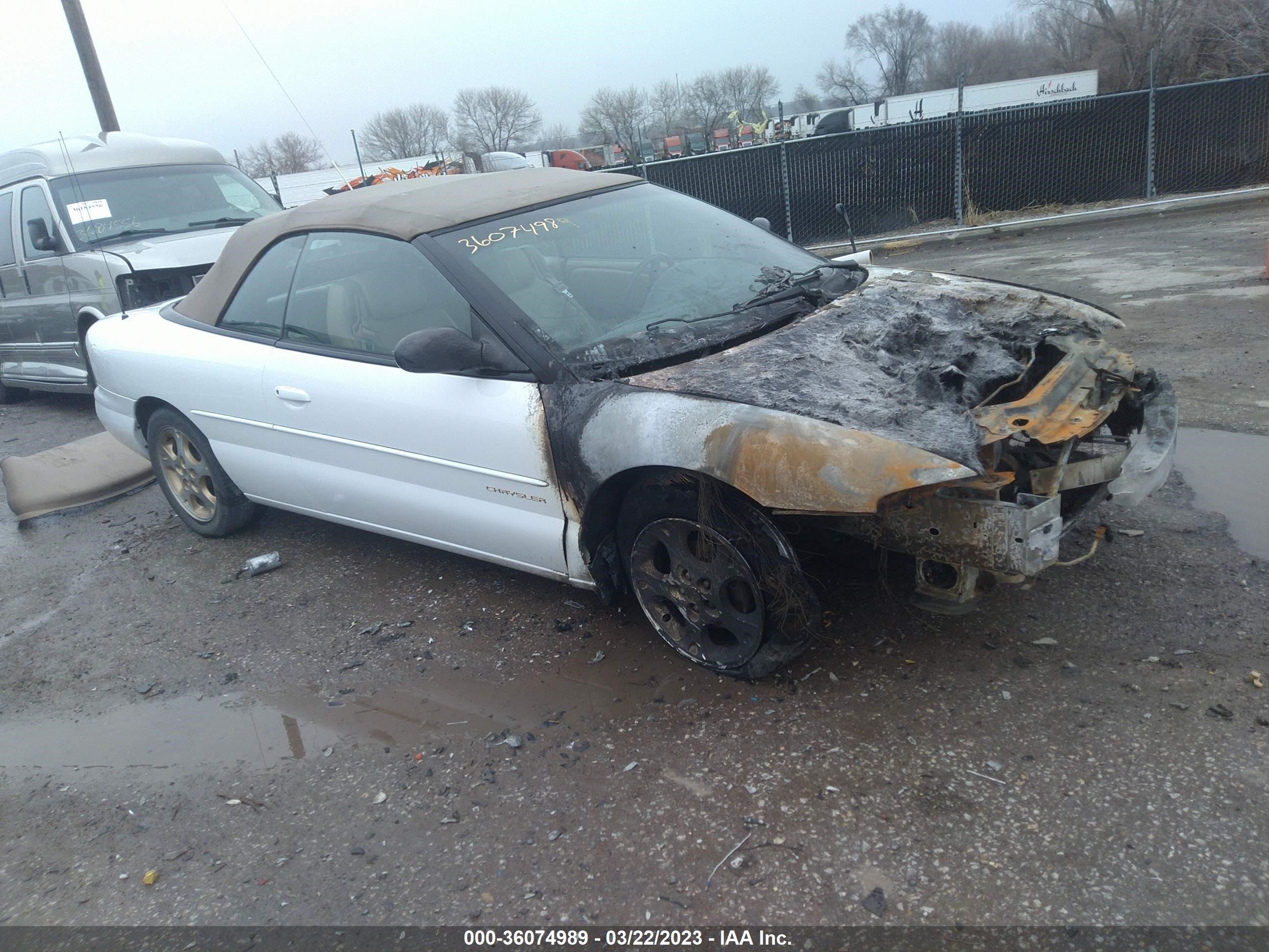 CHRYSLER SEBRING 1999 3c3el55h8xt593293