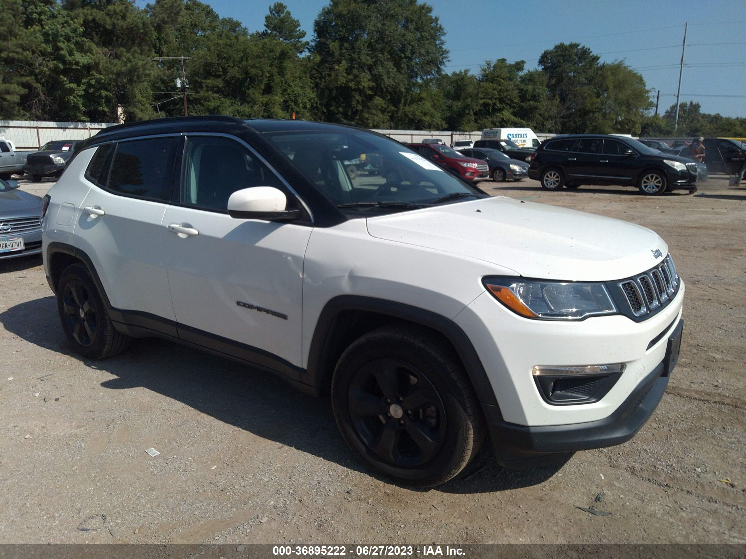 JEEP COMPASS 2018 3c4njcbb1jt123751