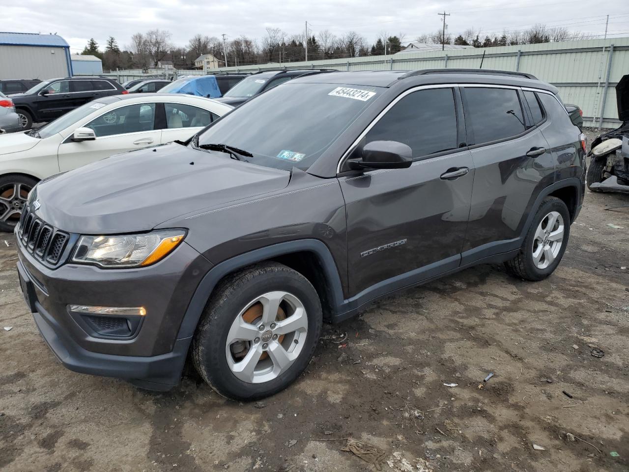 JEEP COMPASS 2018 3c4njcbb1jt376956