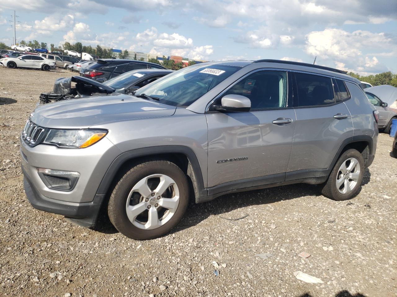 JEEP COMPASS 2018 3c4njcbb4jt458437