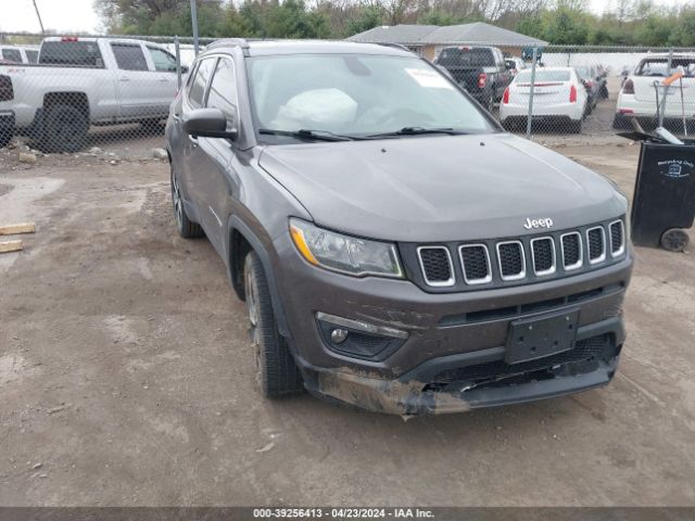 JEEP COMPASS 2018 3c4njcbb6jt102474