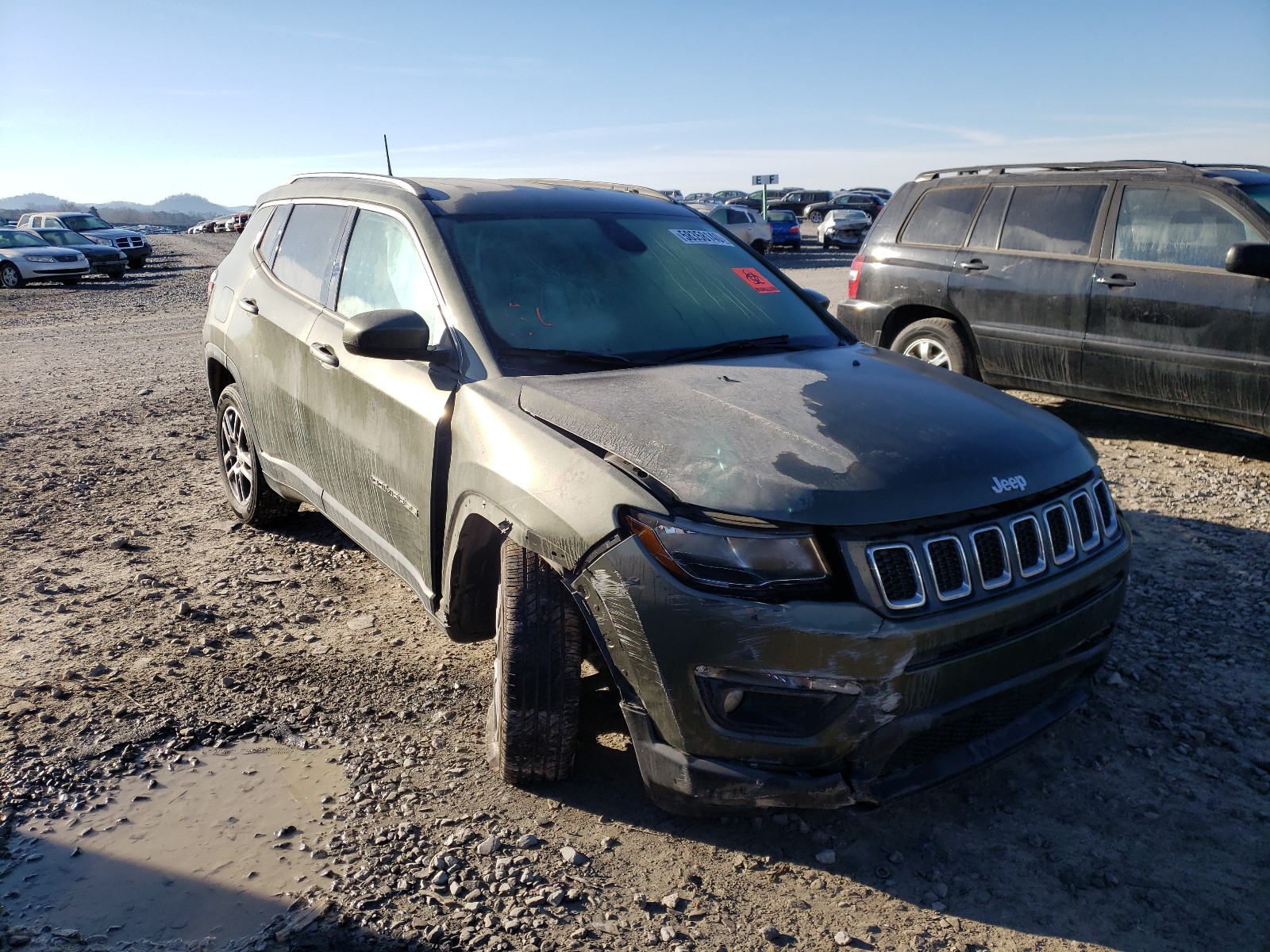 JEEP COMPASS LA 2018 3c4njcbb6jt235316