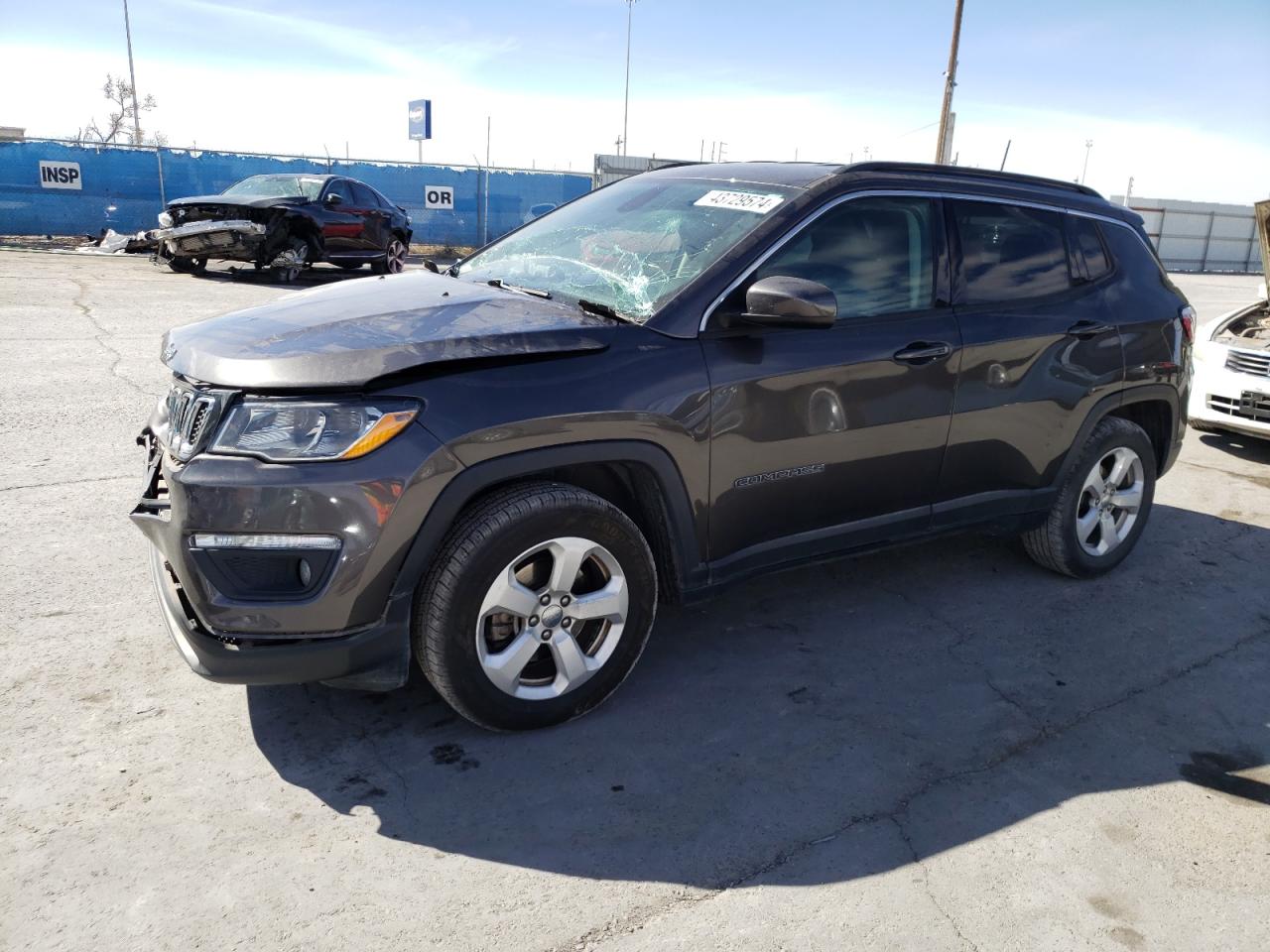 JEEP COMPASS 2018 3c4njcbb9jt137056