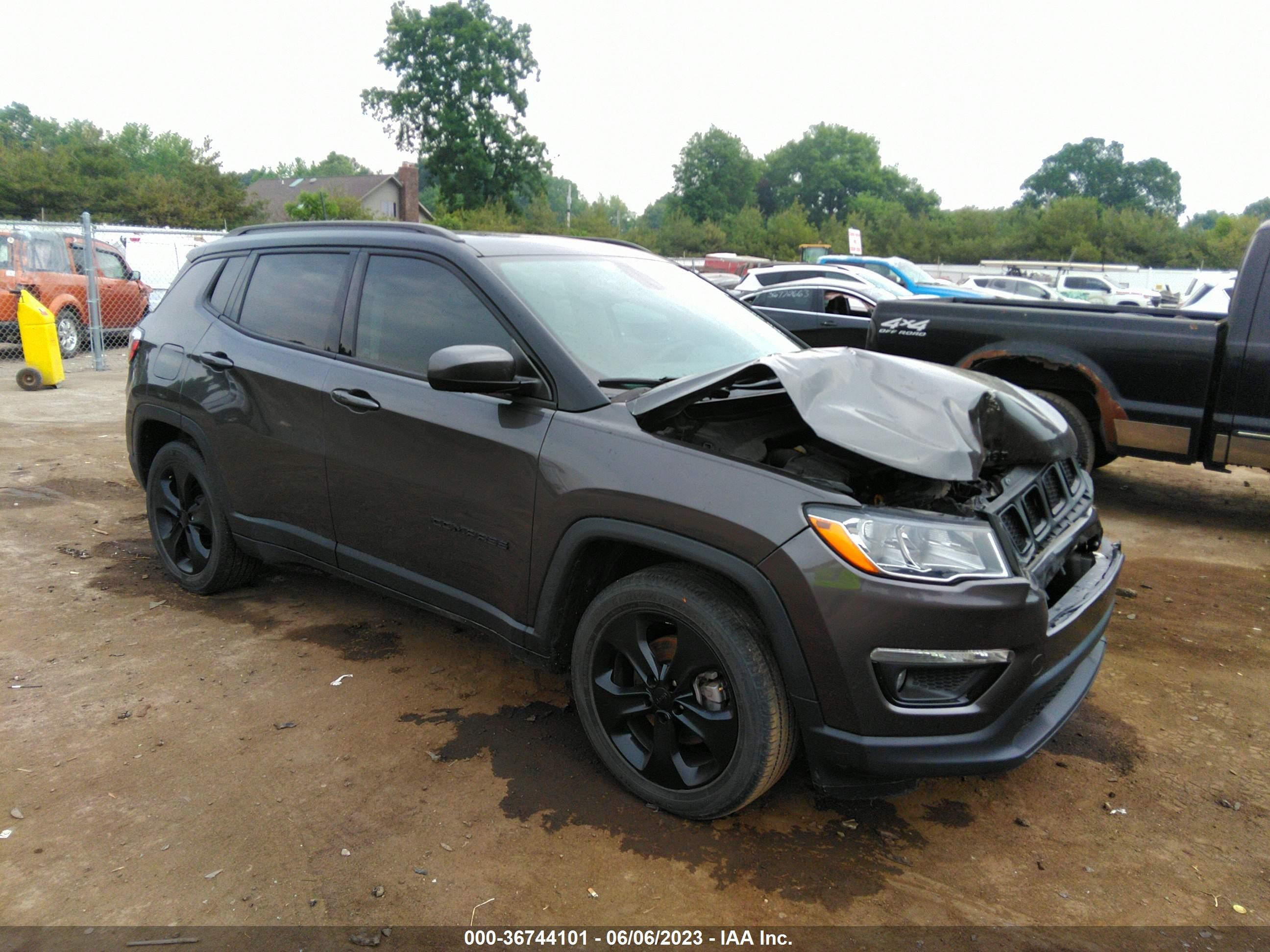 JEEP COMPASS 2019 3c4njcbbxkt815167