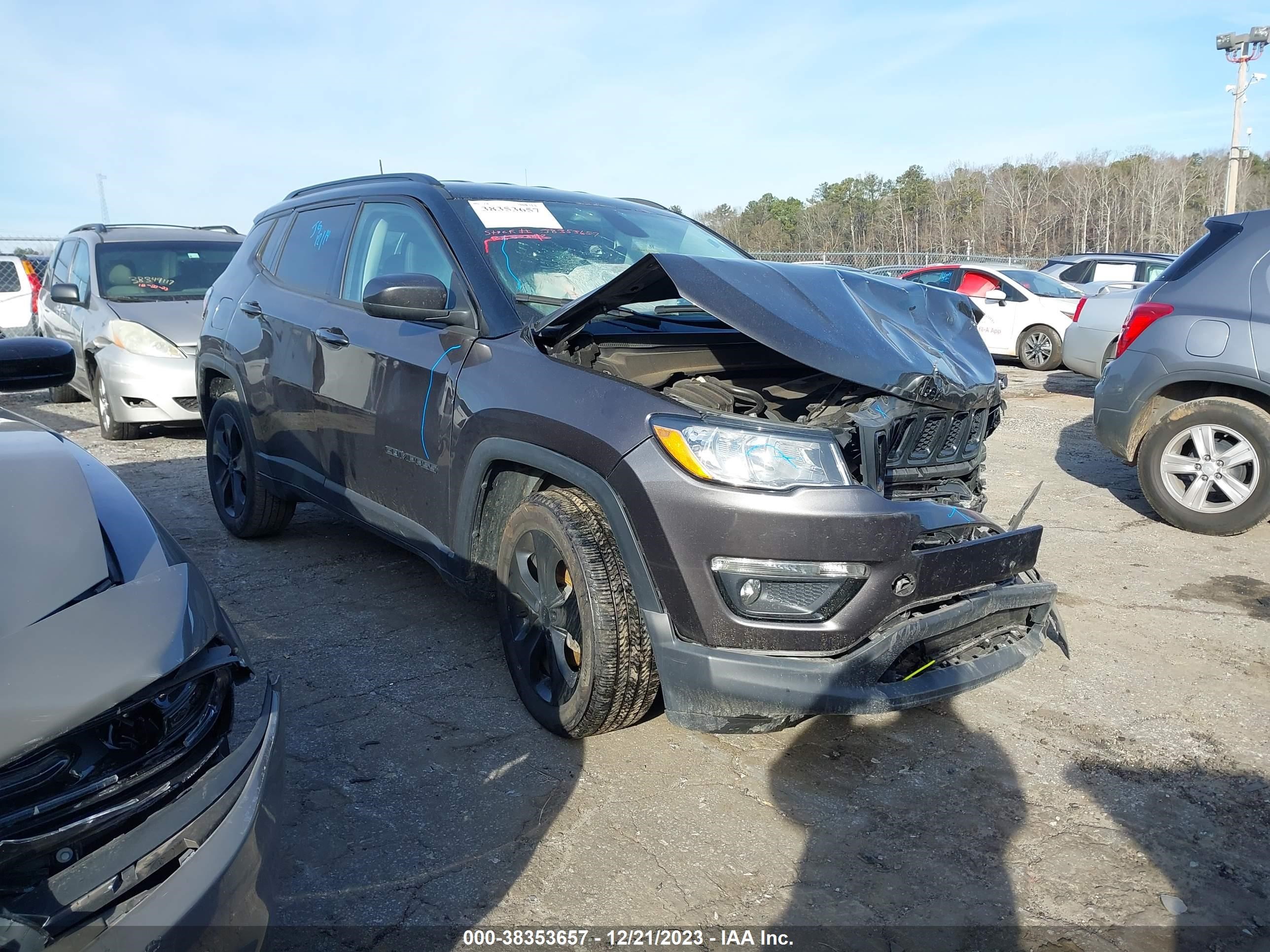 JEEP COMPASS 2021 3c4njcbbxmt526857