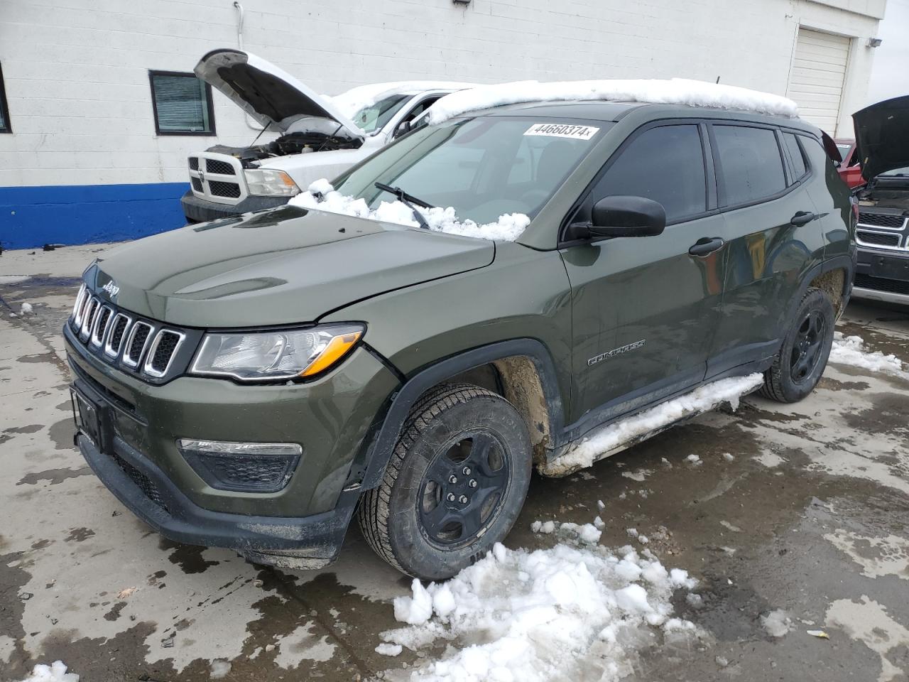 JEEP COMPASS 2018 3c4njdab8jt259415