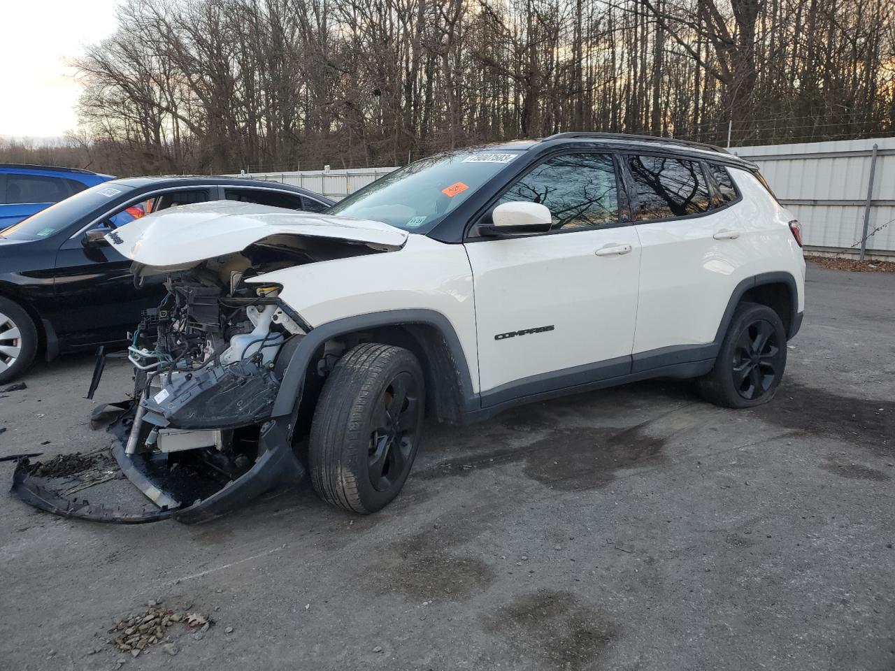 JEEP COMPASS 2019 3c4njdbb0kt598993