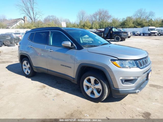 JEEP COMPASS 2018 3c4njdbb2jt103465