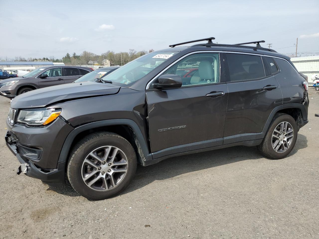 JEEP COMPASS 2018 3c4njdbb2jt150348