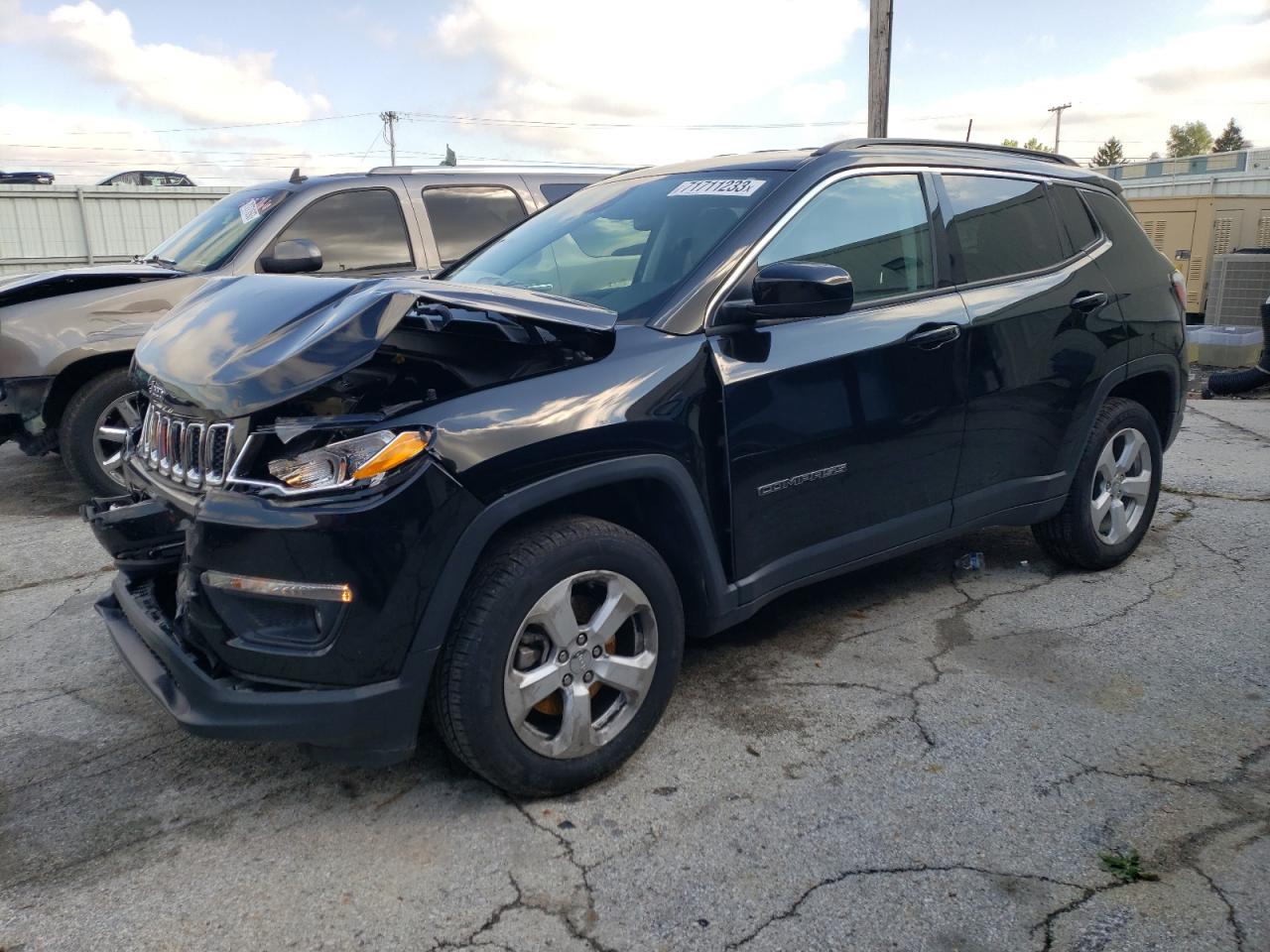 JEEP COMPASS 2018 3c4njdbb2jt457339