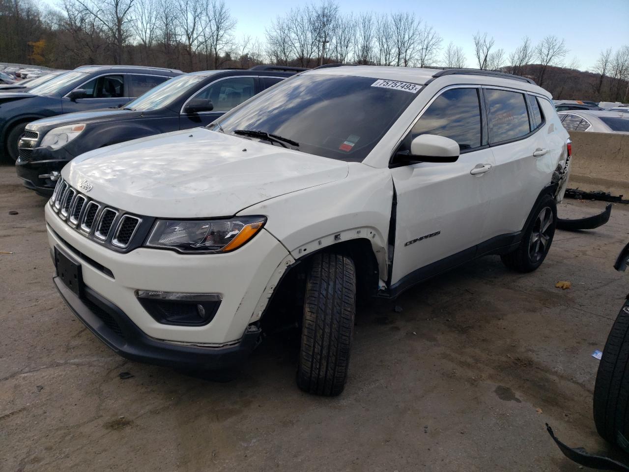 JEEP COMPASS 2019 3c4njdbb2kt834253