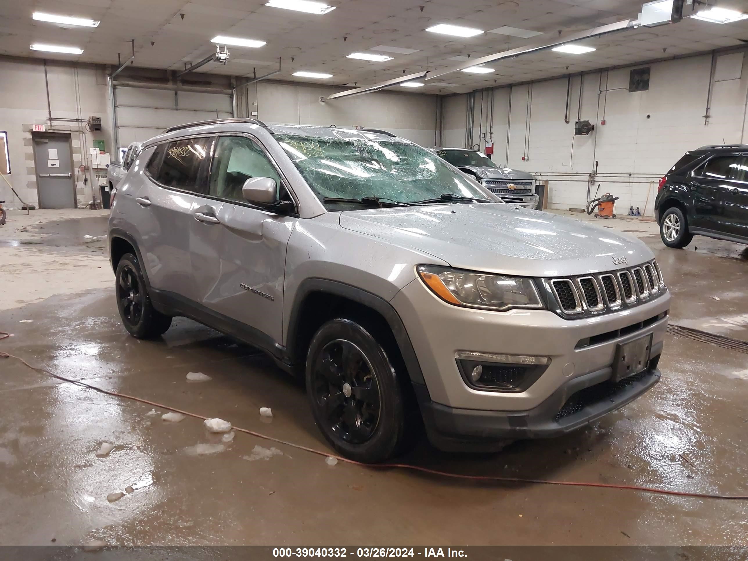 JEEP COMPASS 2018 3c4njdbb3jt482587