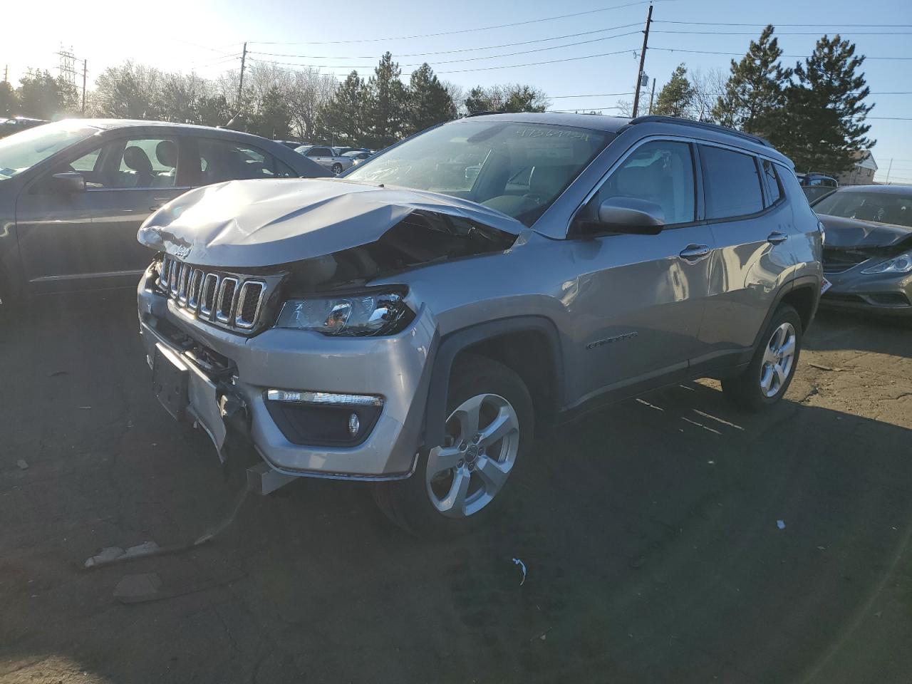 JEEP COMPASS 2019 3c4njdbb4kt714194