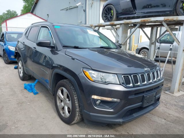 JEEP COMPASS 2018 3c4njdbb5jt423315