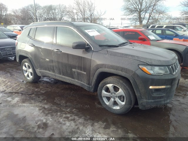 JEEP COMPASS 2018 3c4njdbb5jt458372