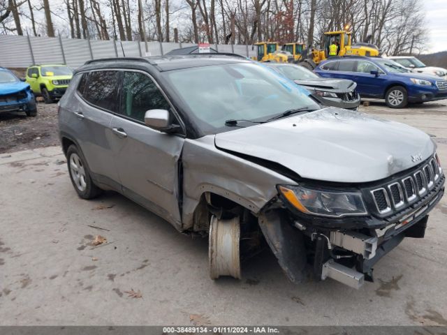 JEEP COMPASS 2019 3c4njdbb5kt800808