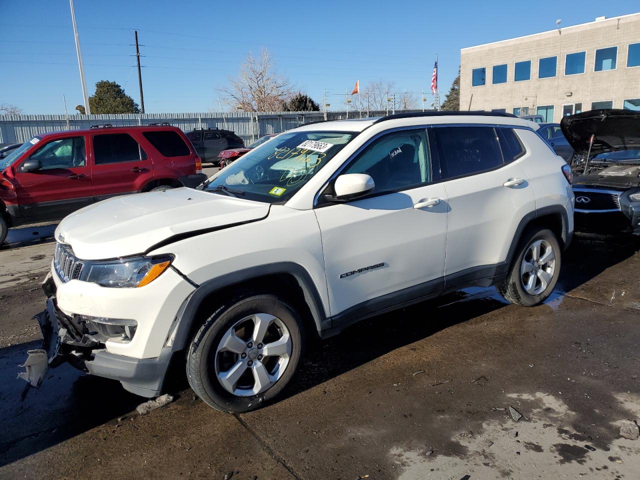 JEEP COMPASS 2018 3c4njdbb7jt103817