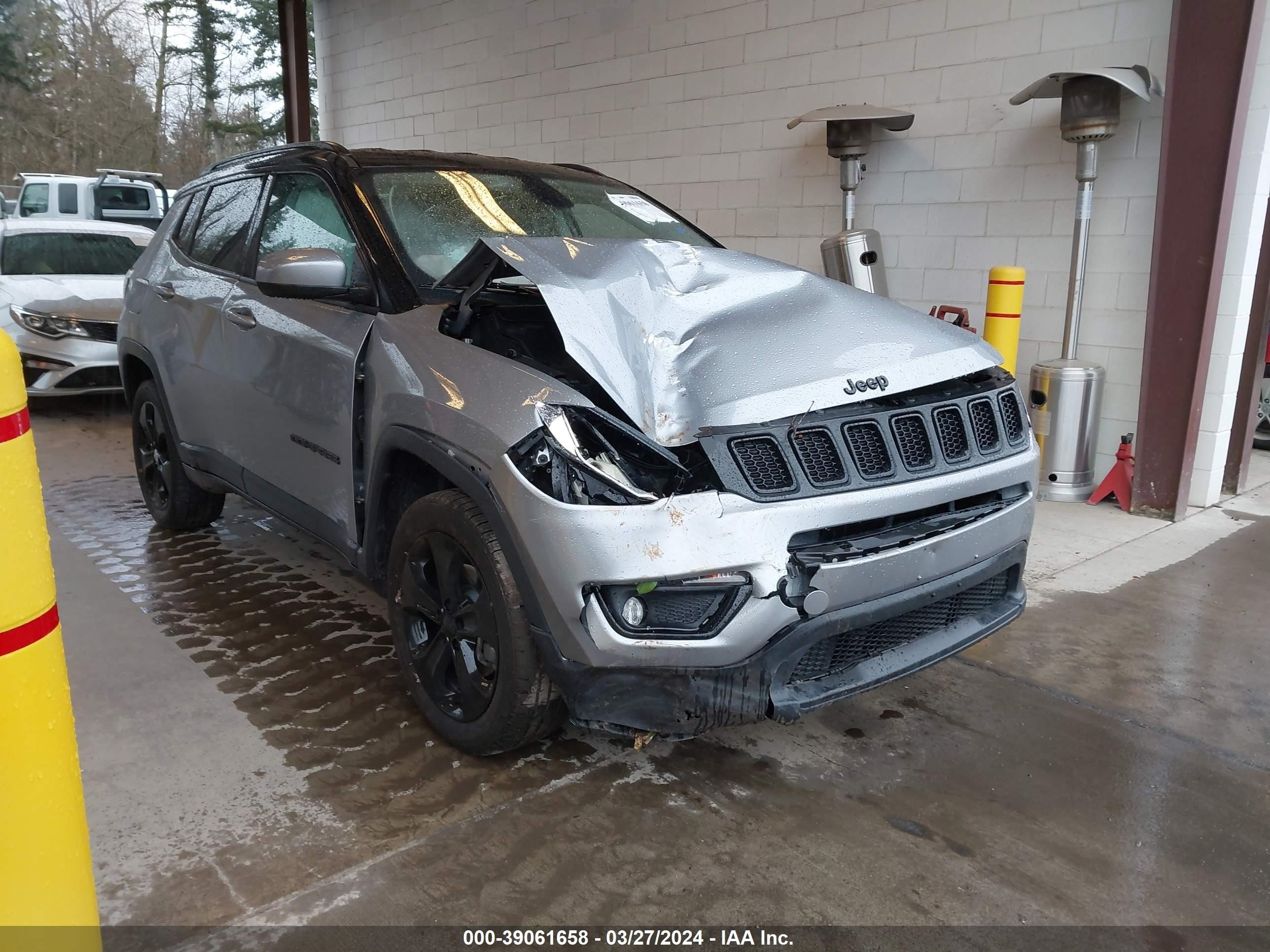 JEEP COMPASS 2019 3c4njdbb7kt621301