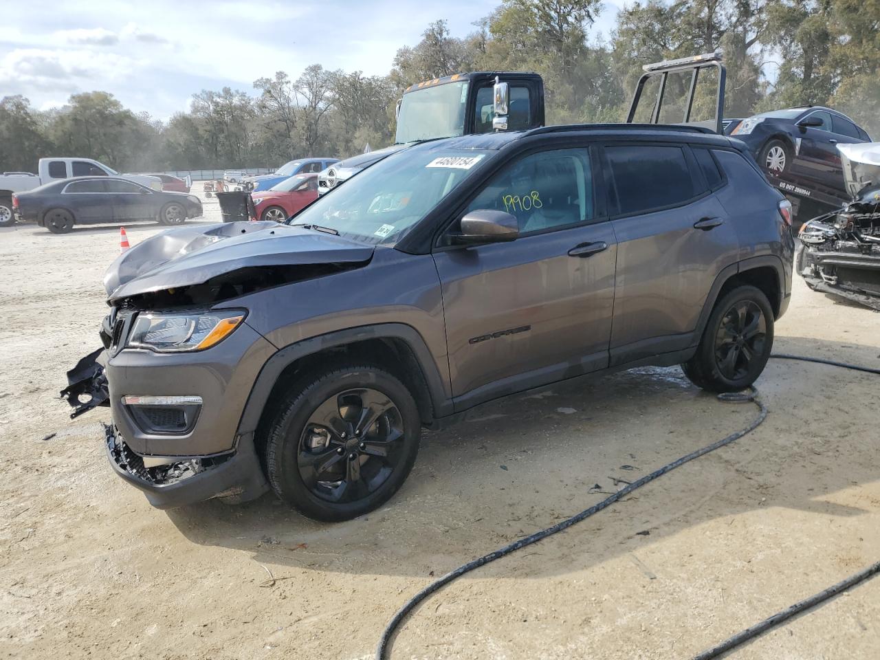 JEEP COMPASS 2019 3c4njdbb7kt840002